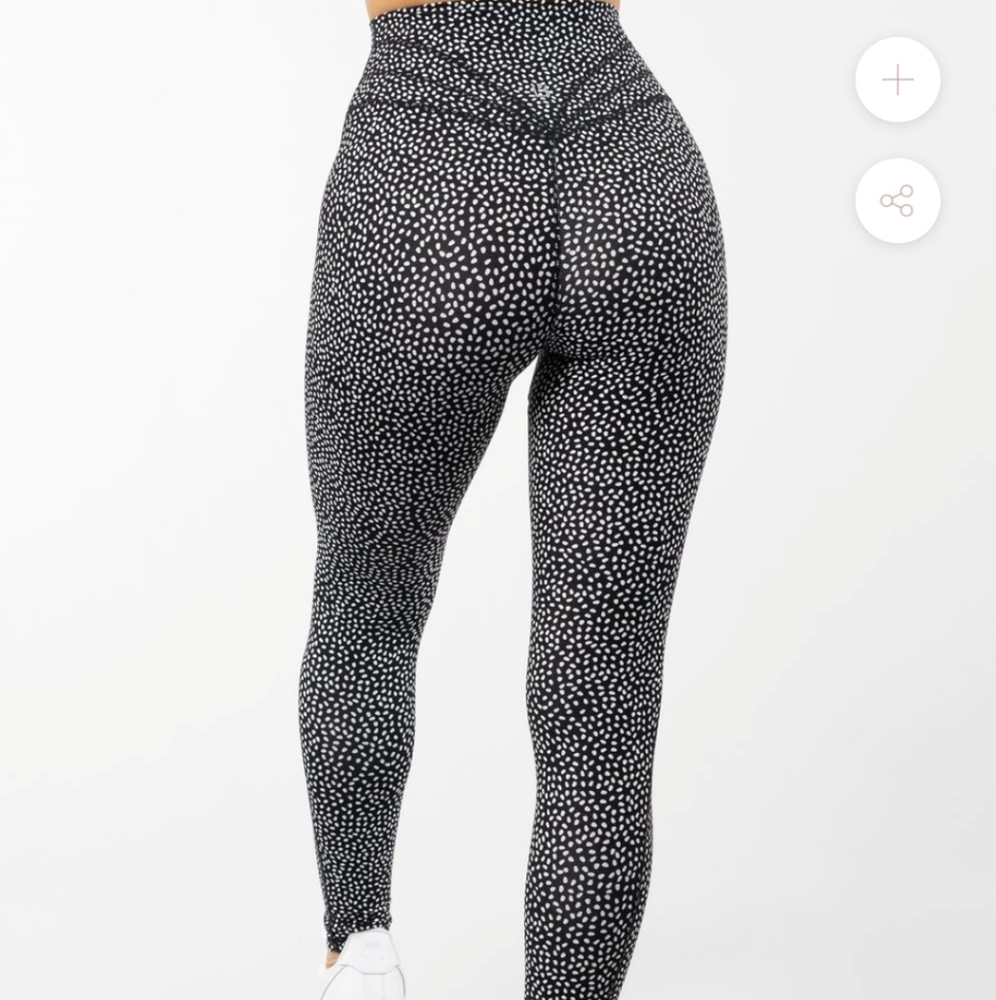 Legacy Legging/ Bossy Print/ Small/ BuffBunny